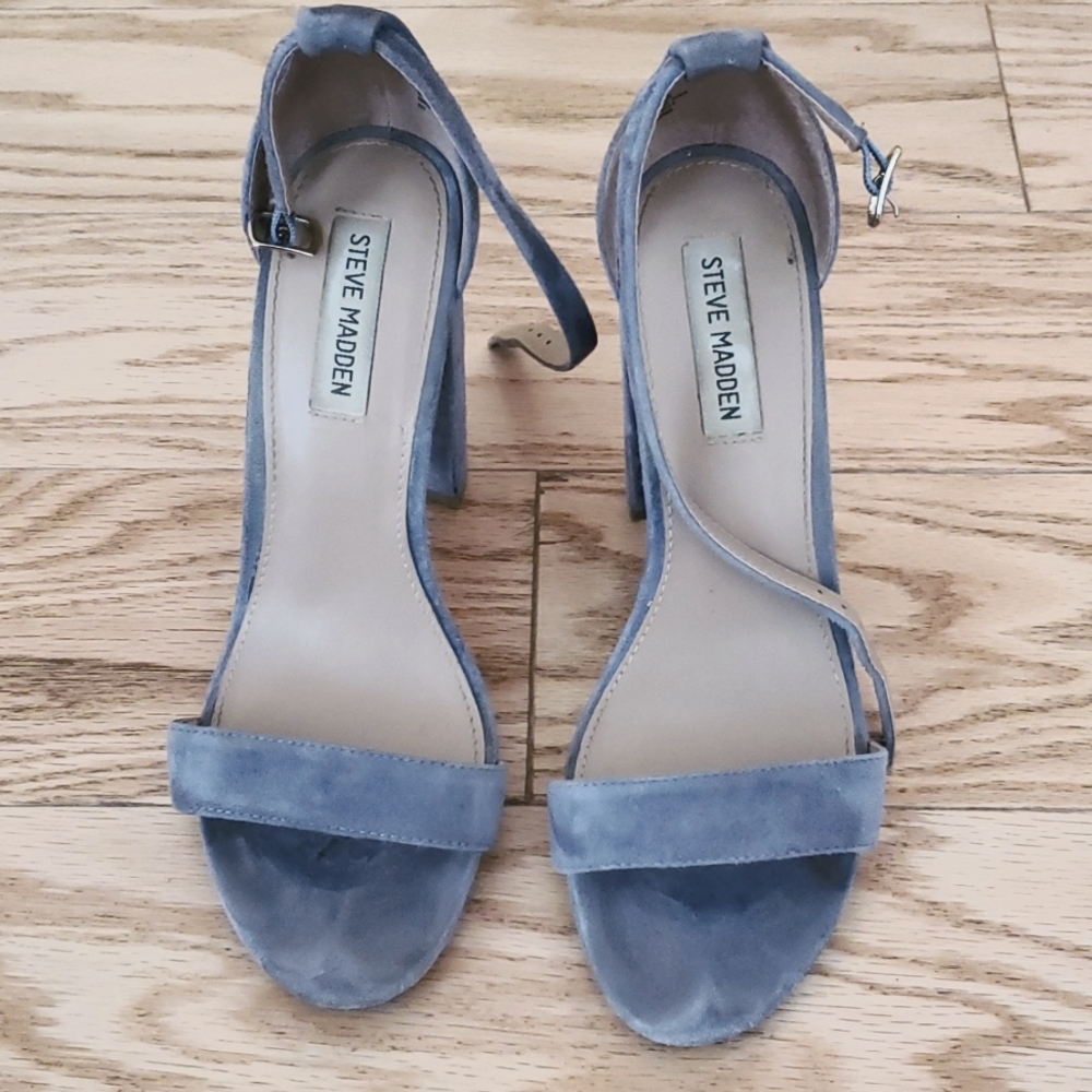 Steve Madden Carrison 4-Inch Block Heeled Suede Strappy Sandal  Size: 9.5
